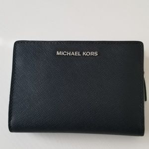 Micheal Kors wallet